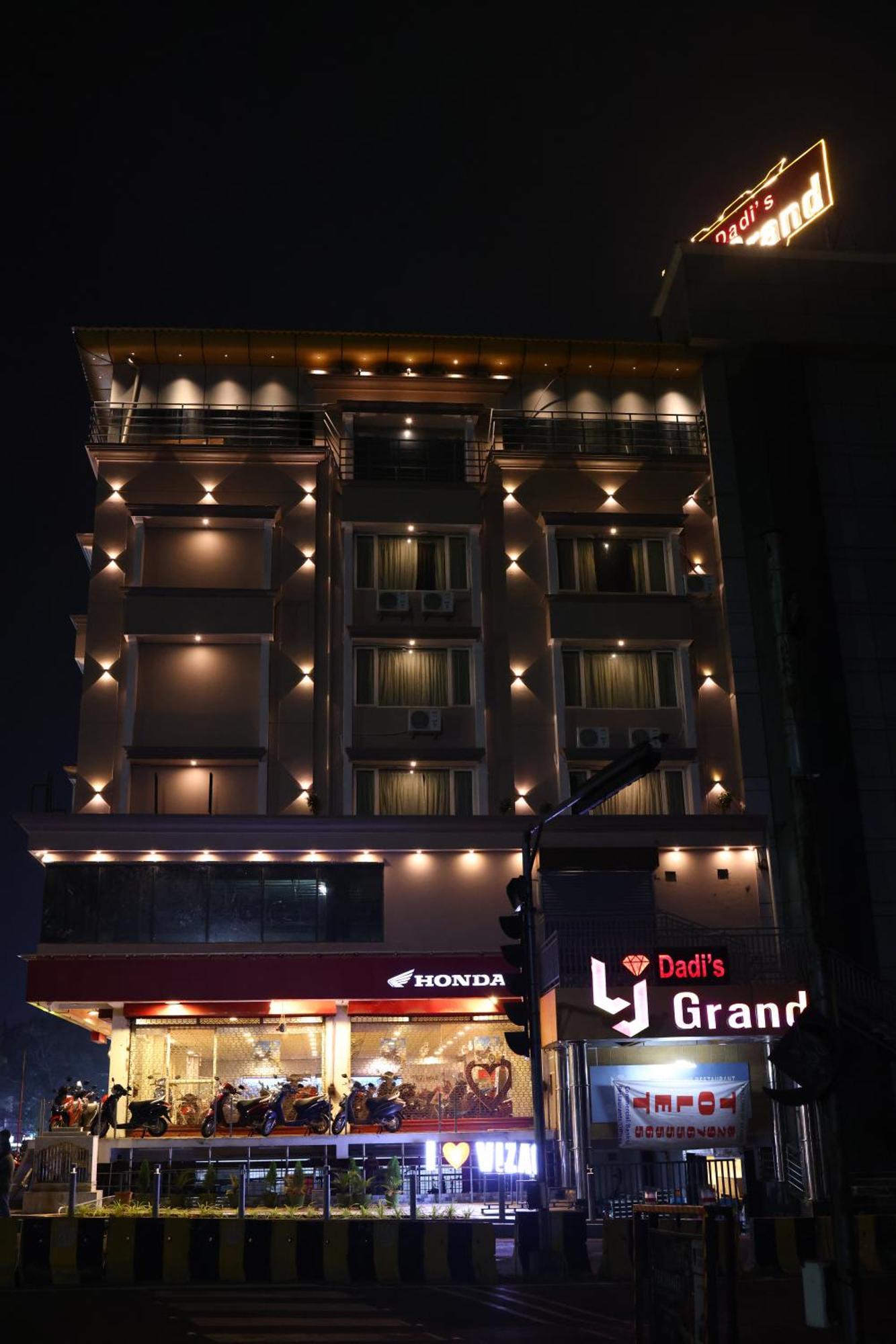Lj Dadi'S Grand Hotell Visakhapatnam Eksteriør bilde